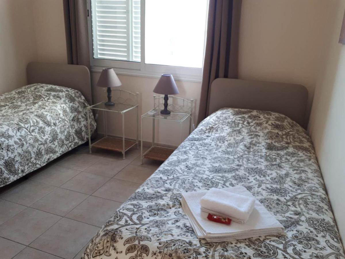 Amelia Two Bedroom Apartment - 201 Paphos Eksteriør bilde