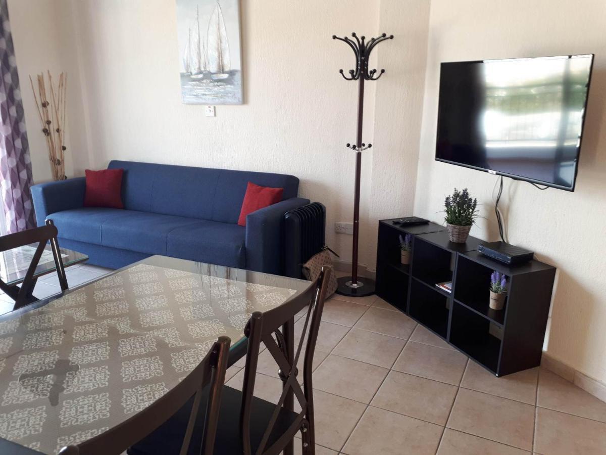 Amelia Two Bedroom Apartment - 201 Paphos Eksteriør bilde