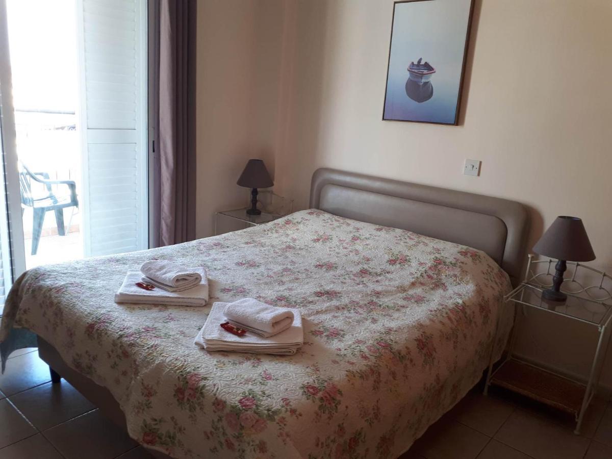 Amelia Two Bedroom Apartment - 201 Paphos Eksteriør bilde