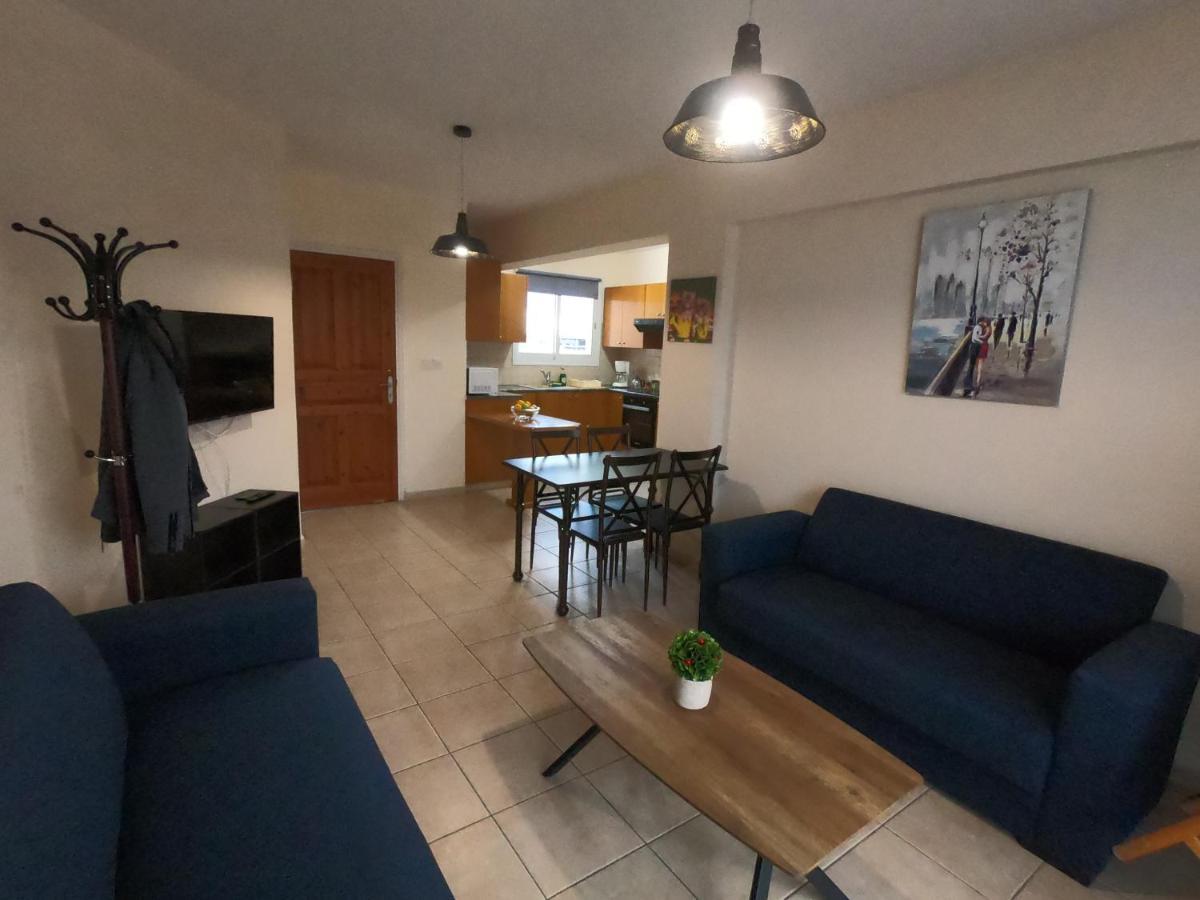 Amelia Two Bedroom Apartment - 201 Paphos Eksteriør bilde