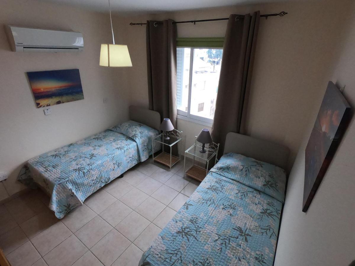 Amelia Two Bedroom Apartment - 201 Paphos Eksteriør bilde